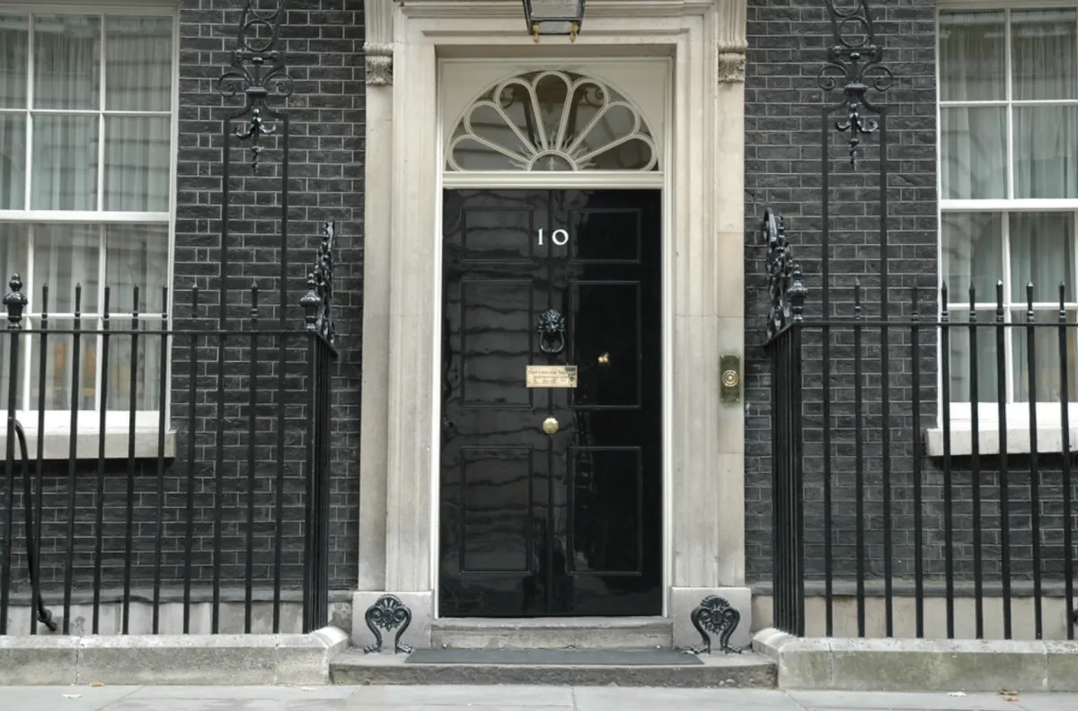 Ripple Talks Crypto at British PM’s Residence