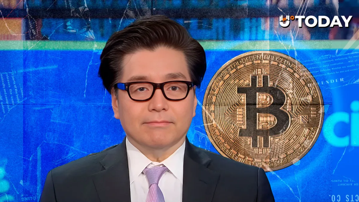 'Bitcoin Is Extremely Oversold': Tom Lee Hints at What's Next