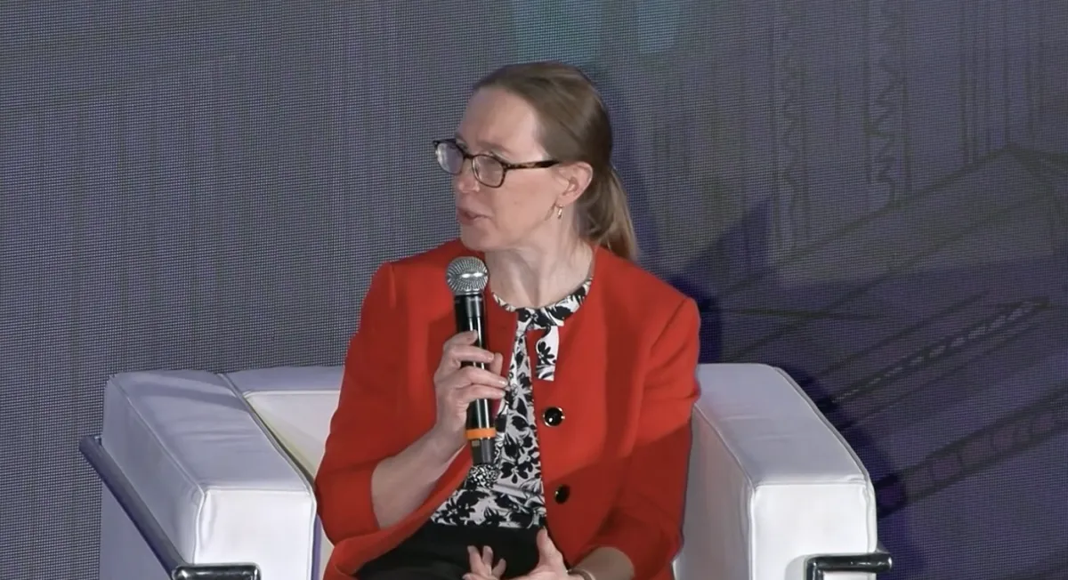 'Crypto Mom' Hester Peirce Announces Exit From SEC