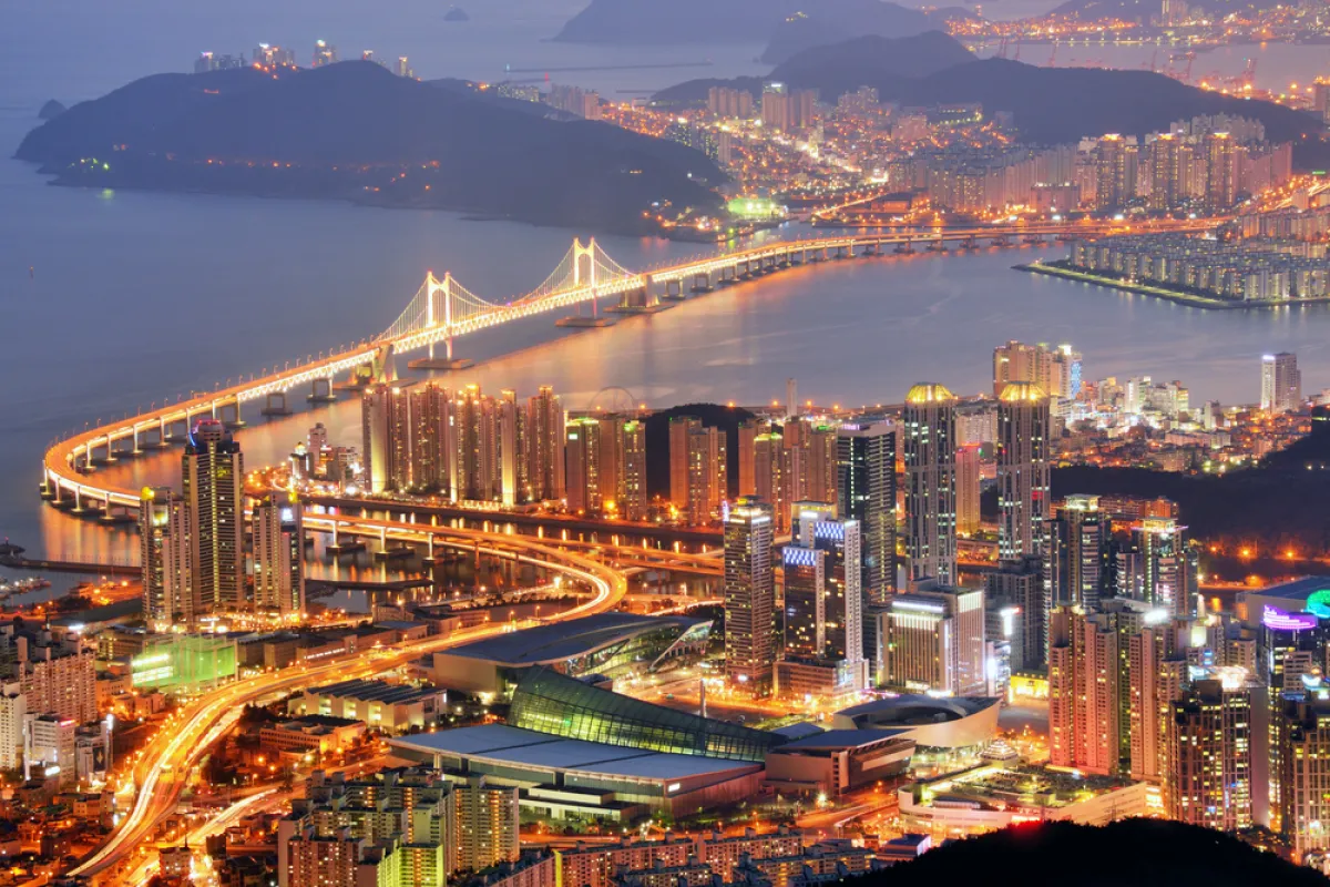 South Korean Crypto Trading Plummets 28%