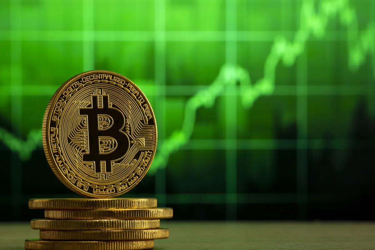 Down 15% or Up to $127,500? Where Peter Brandt Sees Bitcoin Heading Next