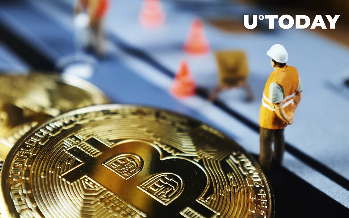 Miners Begin Accumulating Bitcoin Instead of Dumping, First Time Since Dec 27: Glassnode